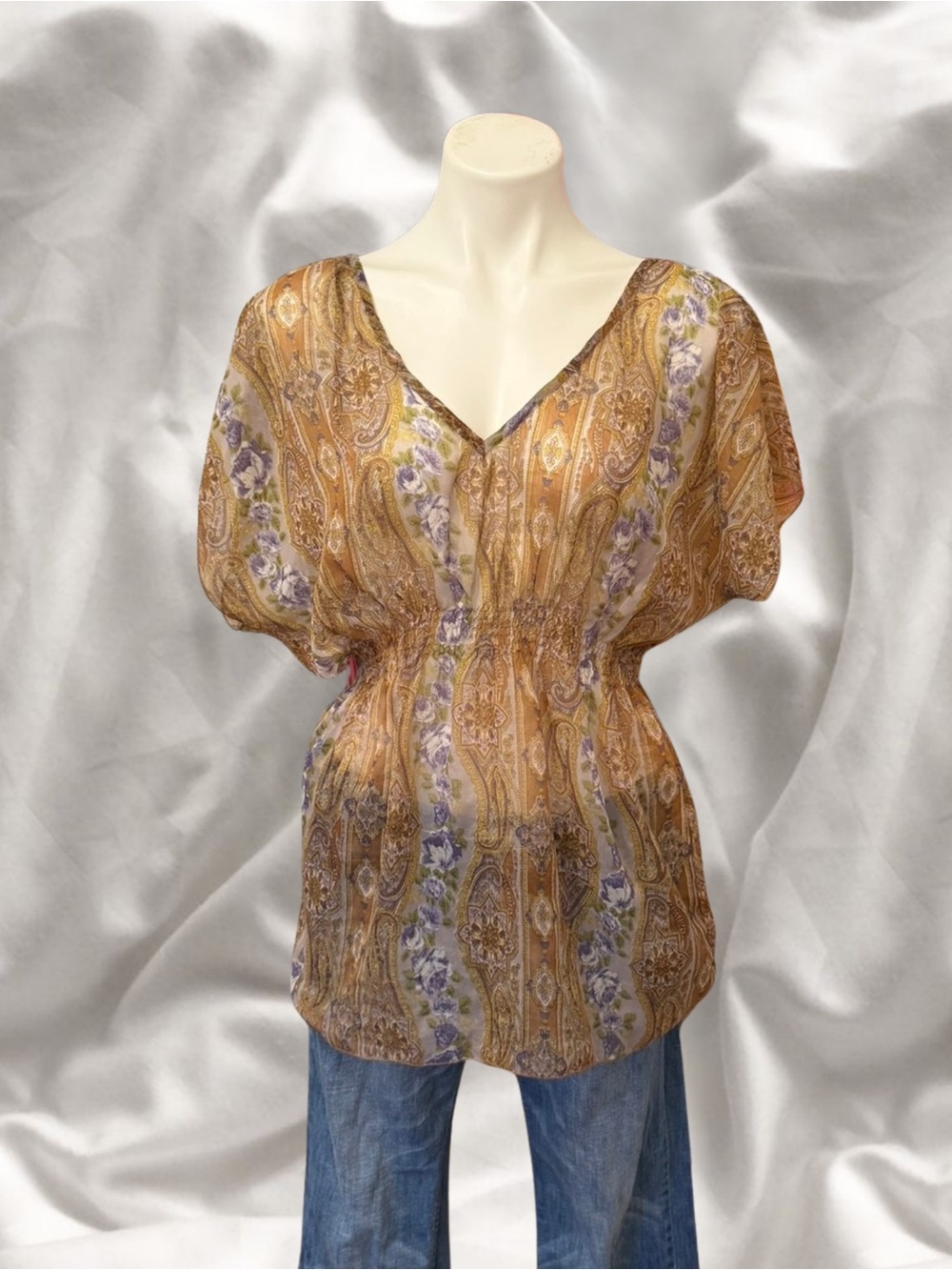 Boho Paisley V-Neck Peasant Top - Tan Floral